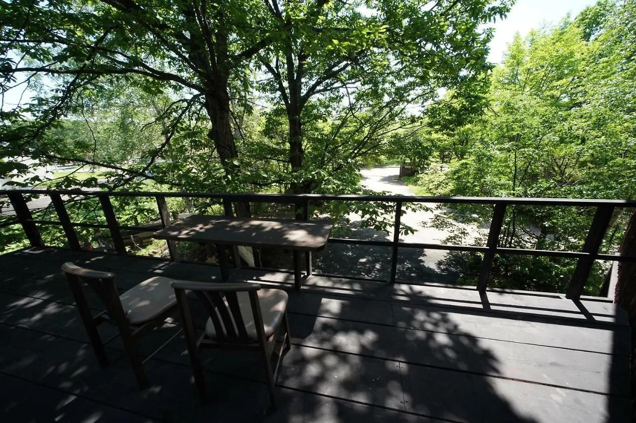 Artinn 極寒藝術伝染装置 Teshikaga Locanda